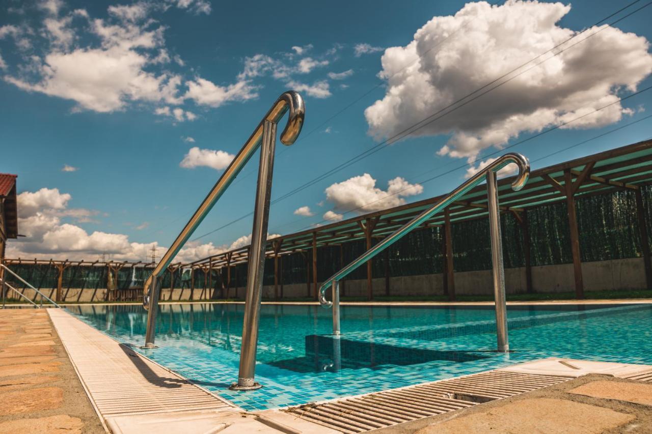 Thermal Hotel Seven Seasons Banya  Exterior foto