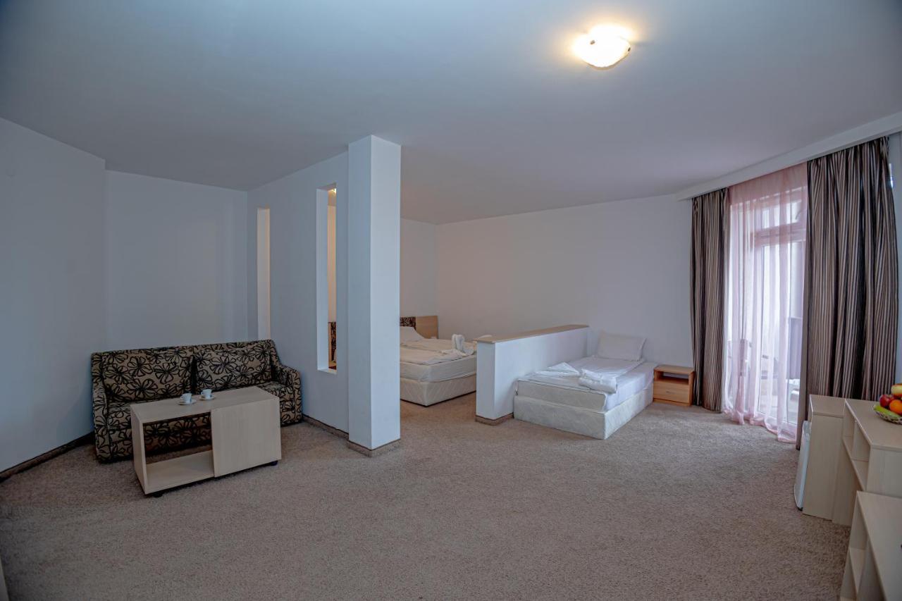 Thermal Hotel Seven Seasons Banya  Exterior foto